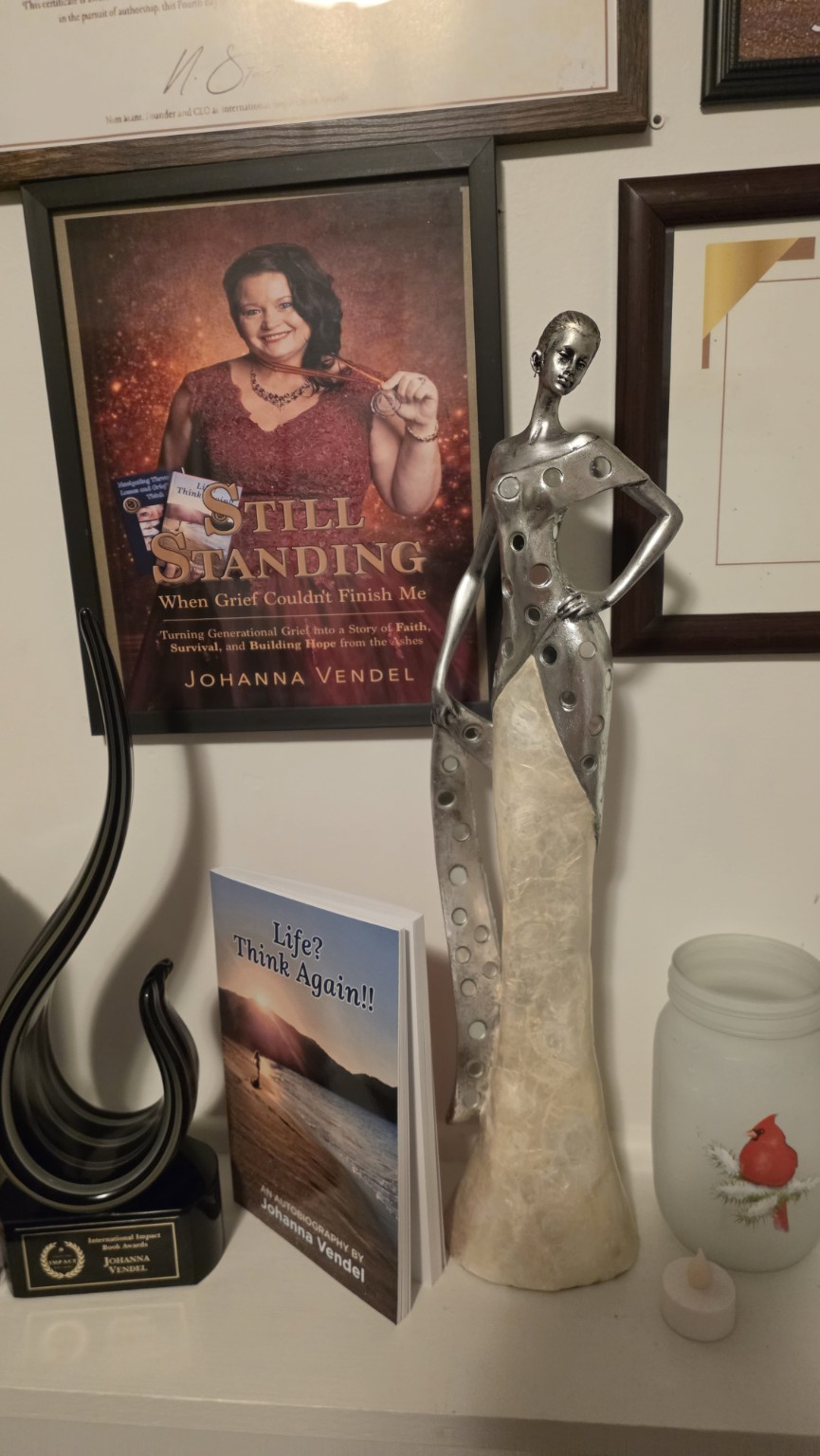 African Lady trophy recognizing Johanna Vendel as Best Therapist and Beautician